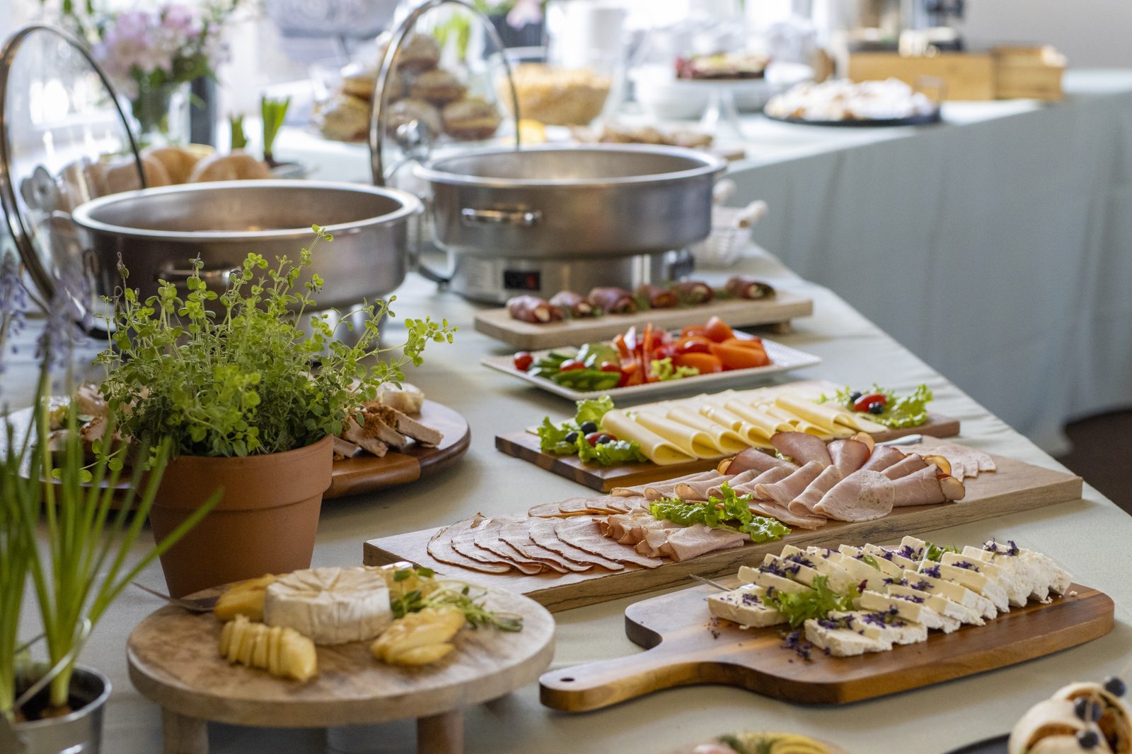 Cold-cut board — Kardamon catering